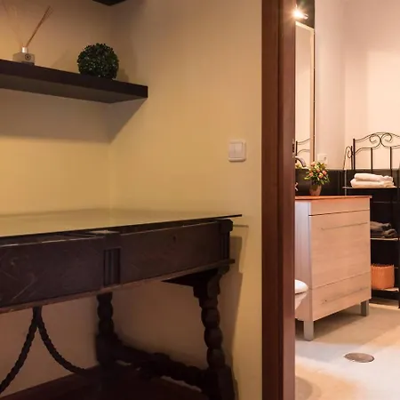 Apartment La Dama Del Jardin Del Nuncio Toledo